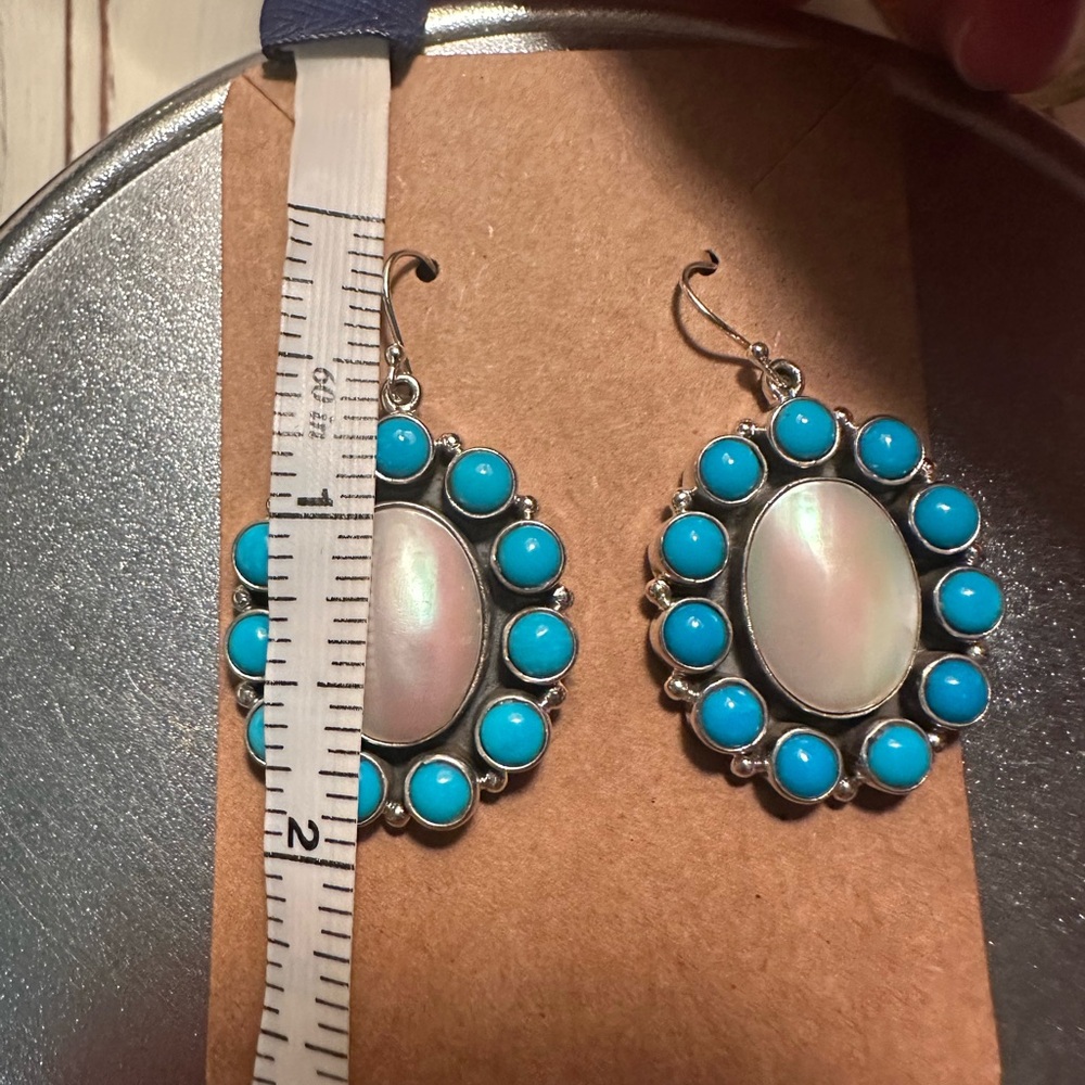 Sterling silver, turquoise and mother-of-pearl dangling earrings - Picture 6 of 6